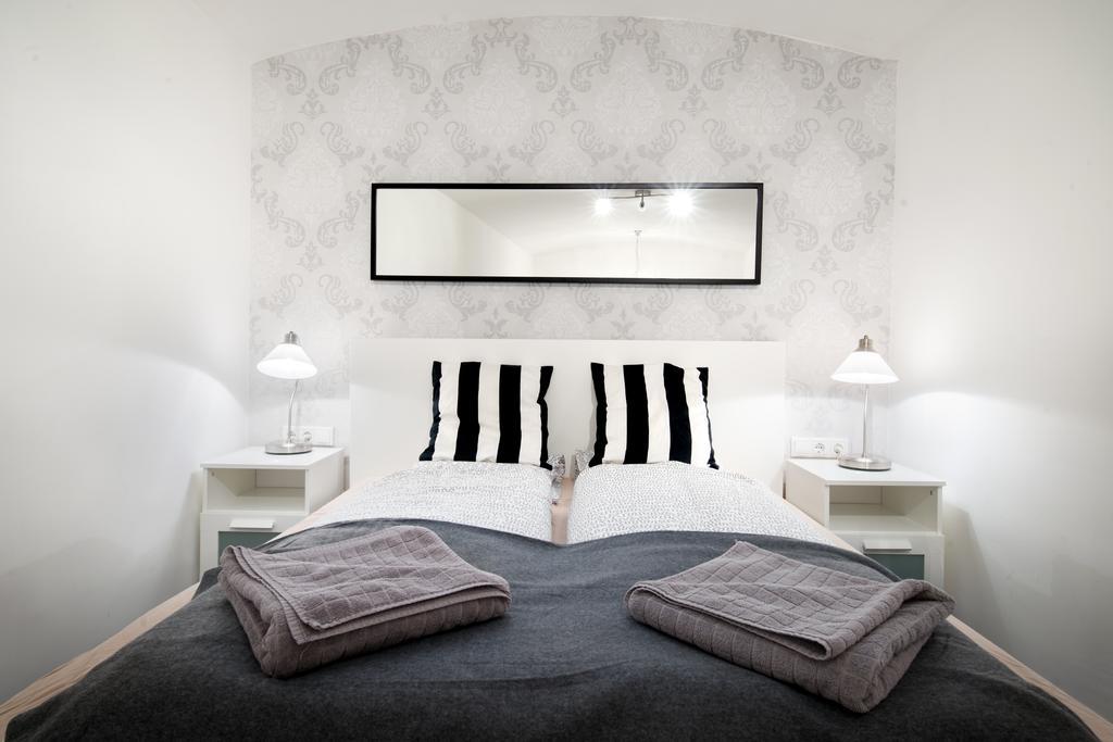 D.Five Elegant Apartment At Synagogue Budapest Bagian luar foto